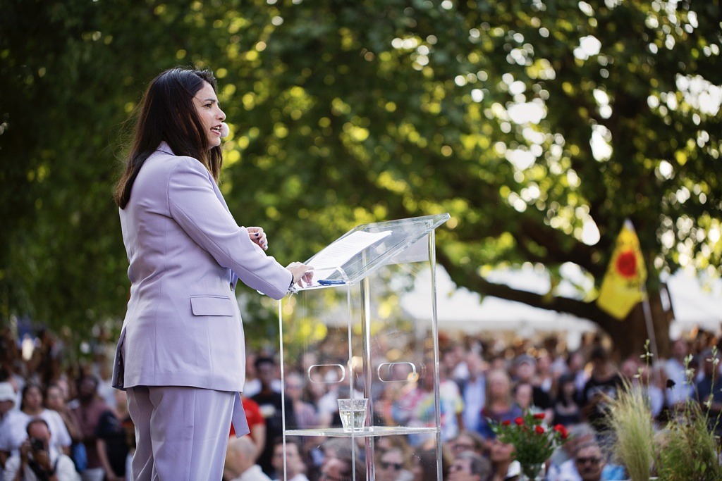 Nooshi Dadgostar talar i Almedalen